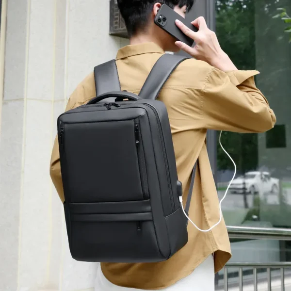 Sac à dos 15,6 pouces avec port de chargement USB pour hommes et femmes